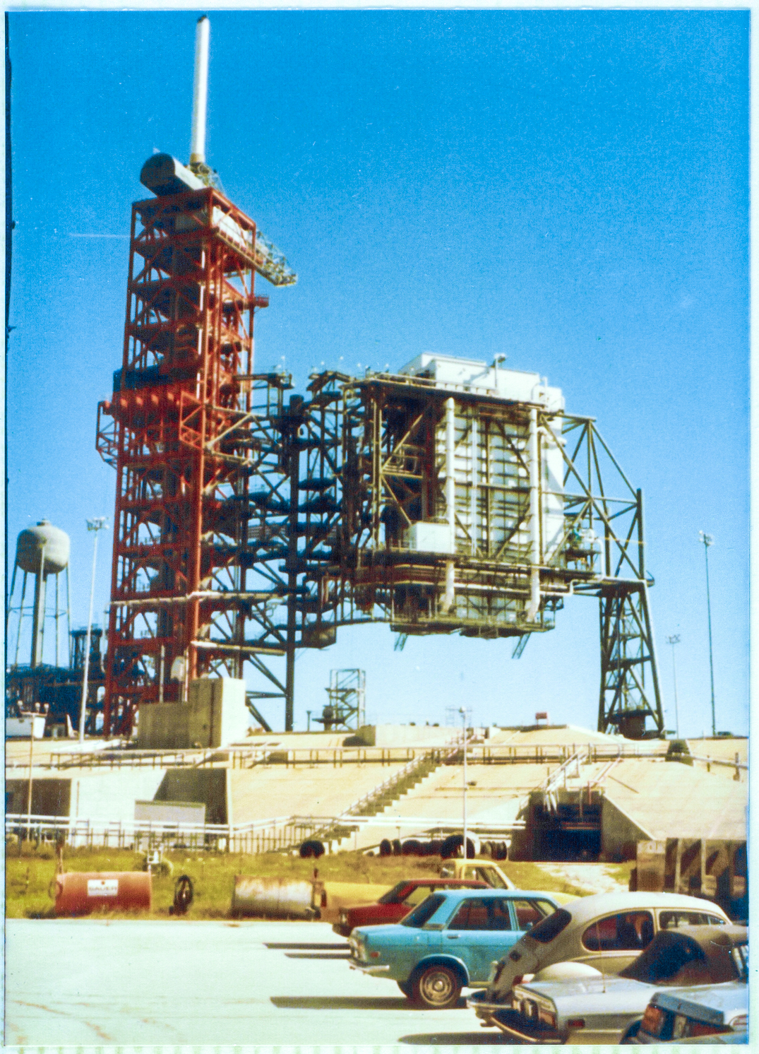 Launch Pad 39-B Construction Photos - Space Shuttle - Page 58